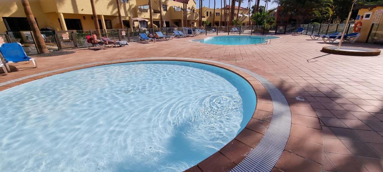 Oasis Royal 3 Piscinas Lägenhet Corralejo Exteriör bild